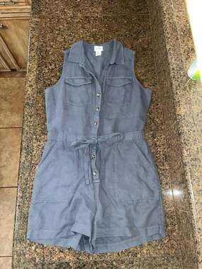 Nicole Miller New York Sleeveless Button-Front Romper Size 8
